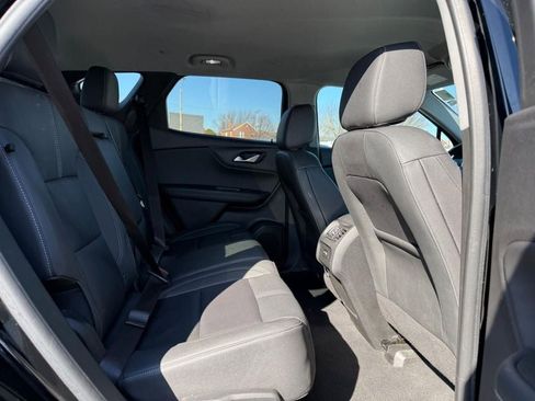 Used 2023 Chevrolet Blazer LT FWD image 9
