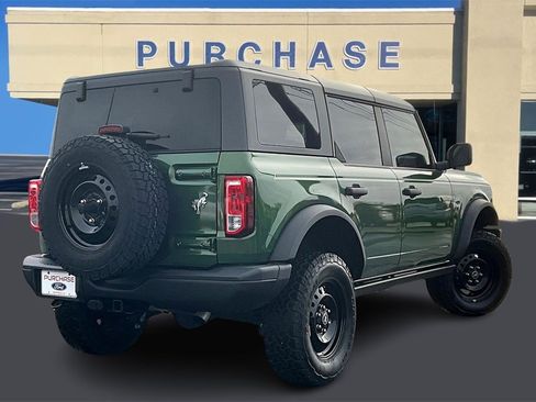 Used 2023 Ford Bronco Black Diamond image 6