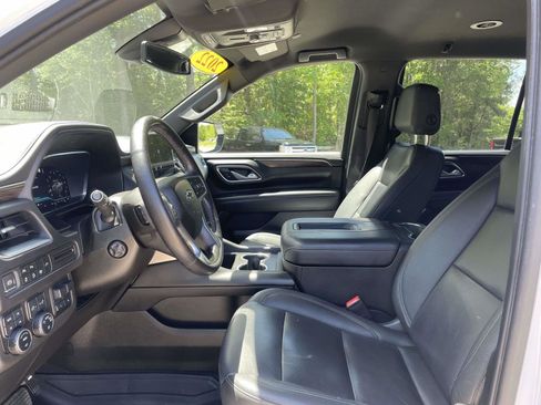 Used 2022 Chevrolet Tahoe Z71 w/ Off-Road Capability Package image 4