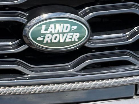Used 2022 Land Rover Range Rover Sport SVR Carbon Edition AWD/4WD image 53