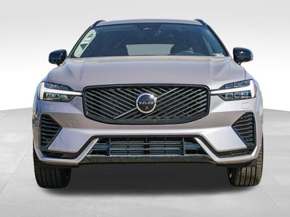 New 2026 Volvo XC60 T8 Ultra w/ Climate Package PRO