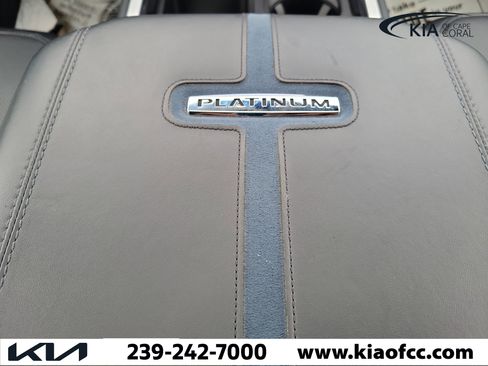Used 2025 Ford F350 Platinum w/ FX4 Off-Road Package AWD/4WD image 23