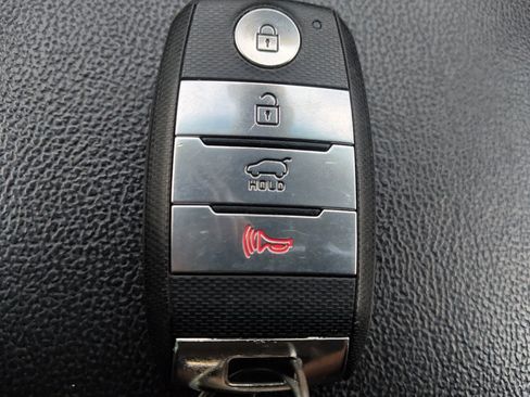 Used 2020 Kia Sorento EX AWD/4WD image 32