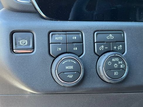 New 2026 Chevrolet Silverado 1500 LT Trail Boss w/ Convenience Package II AWD/4WD image 21