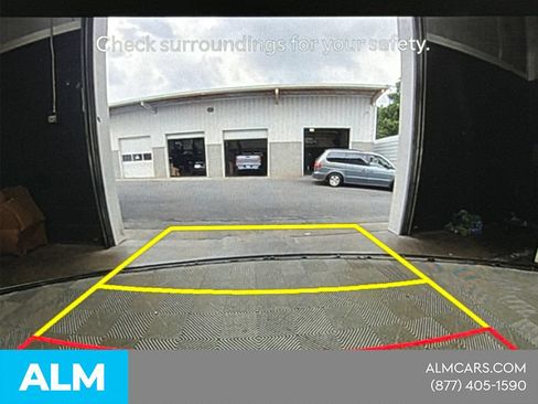 Used 2025 Kia K4 FWD image 32