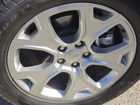 Used 2023 Jeep Renegade Limited w/ Sun/Sound Group image 22