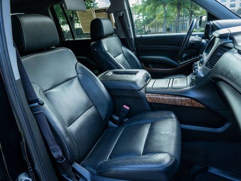 Used 2016 Chevrolet Suburban LTZ AWD/4WD image 19