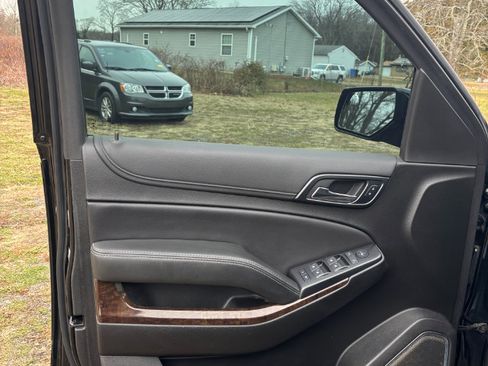 Used 2019 Chevrolet Tahoe LS w/ Max Trailering Package image 18