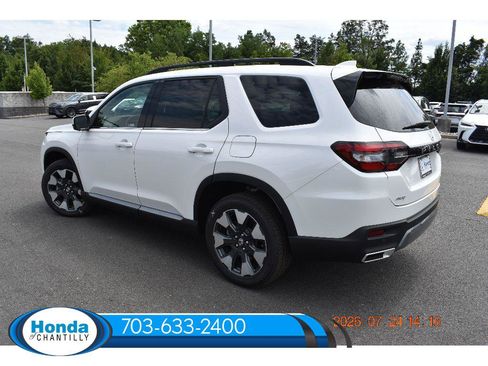 New 2026 Honda Pilot Elite image 5