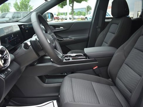 New 2026 Chevrolet Equinox LT w/ Midnight Edition image 13