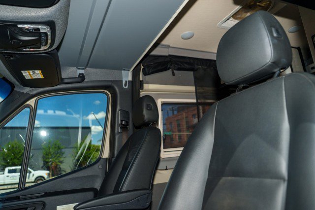 Used 2020 Mercedes-Benz Sprinter 2500 image 31