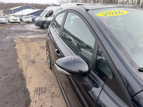 Used 2016 Ford Fiesta ST image 15