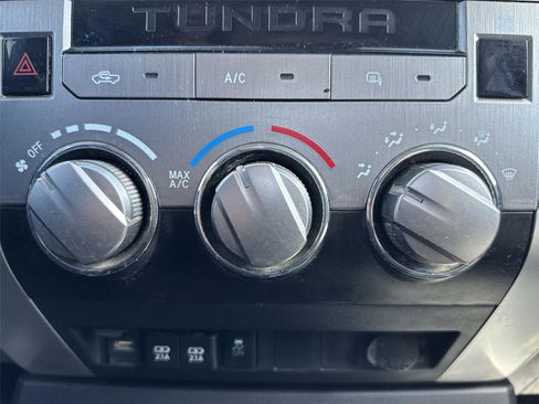 Used 2021 Toyota Tundra SR5 AWD/4WD image 18