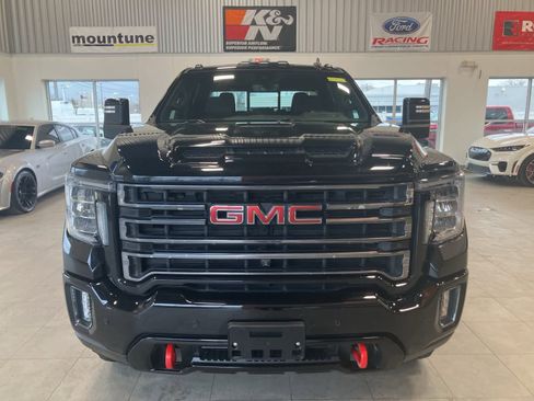 Used 2021 GMC Sierra 2500 AT4 w/ AT4 Preferred Package image 2