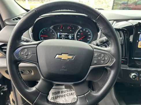 Used 2019 Chevrolet Traverse LT image 20