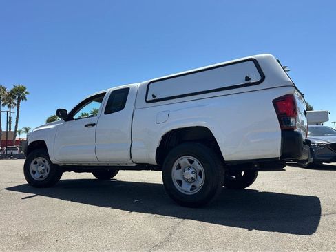 Used 2020 Toyota Tacoma SR RWD image 3
