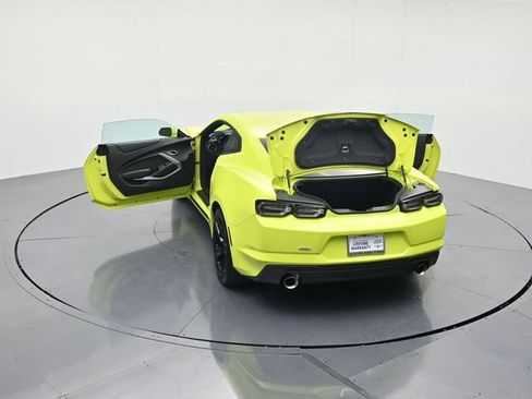 Used 2021 Chevrolet Camaro LT w/ RS Package image 41