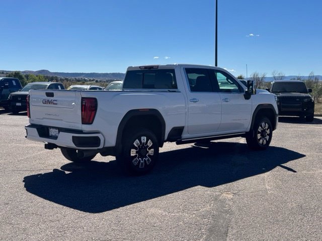 Used 2025 GMC Sierra 3500 Denali w/ Denali Reserve Package AWD/4WD image 5