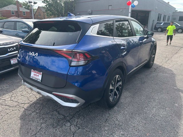 Used 2023 Kia Sportage EX FWD image 4