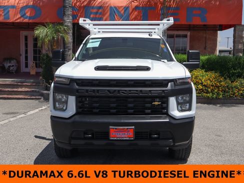 Used 2023 Chevrolet Silverado 3500 W/T AWD/4WD image 3