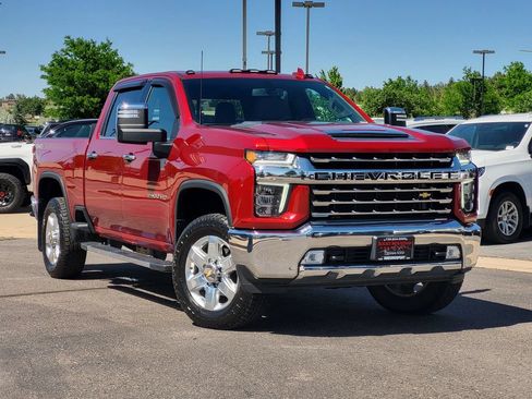 Used 2021 Chevrolet Silverado 2500 LTZ w/ LTZ Convenience Package AWD/4WD image 2