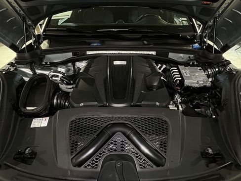 Used 2019 Porsche Macan S AWD/4WD image 69