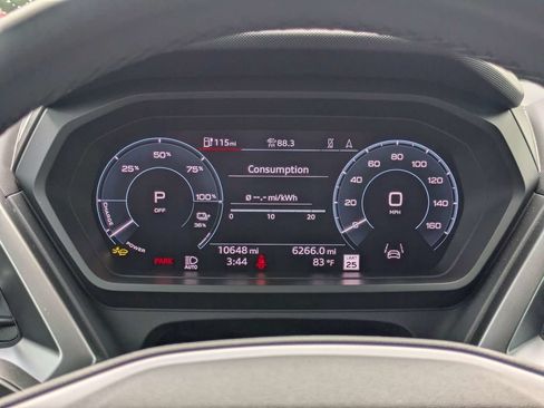 Used 2025 Audi Q4 e-tron Prestige w/ Cold Weather Package AWD/4WD image 29