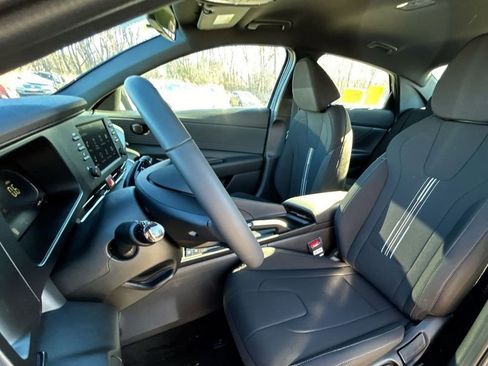 Used 2026 Hyundai Elantra Sport w/ Cargo Package image 16