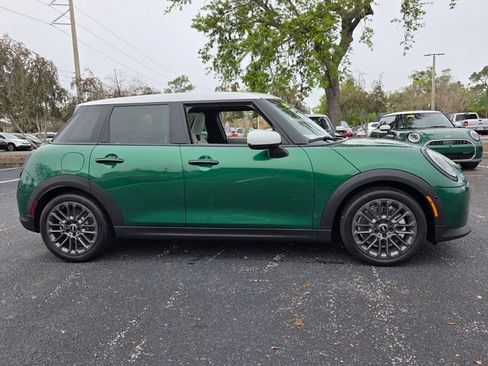 New 2026 MINI Cooper 4-Door Hardtop image 8