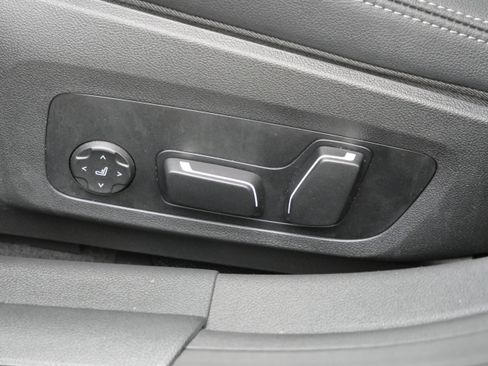 Used 2025 BMW 430i xDrive w/ Premium Package image 20