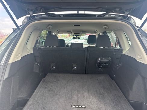 Certified 2023 Nissan Rogue S image 21