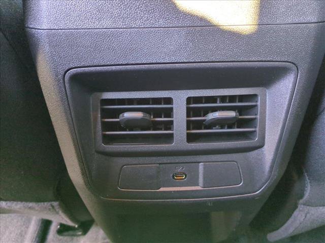 Used 2025 GMC Canyon Elevation RWD image 17