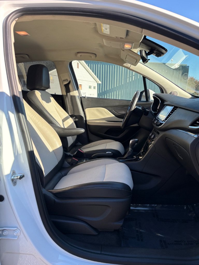 Used 2017 Buick Encore Preferred FWD image 21