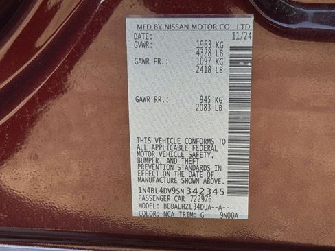 Used 2025 Nissan Altima 2.5 SV image 24