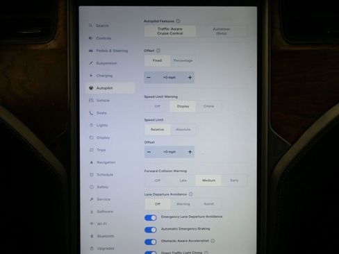 Used 2021 Tesla Model X Long Range image 29