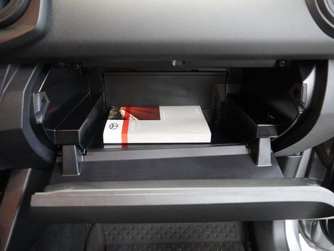 Used 2021 Toyota Tacoma SR image 37