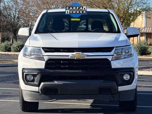 Used 2022 Chevrolet Colorado LT w/ Safety Package image 6