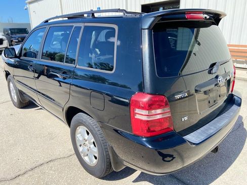 Used 2003 Toyota Highlander Limited FWD image 3