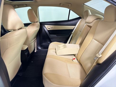 Used 2018 Toyota Corolla LE w/ LE Premium Package w/Moonroof FWD image 24