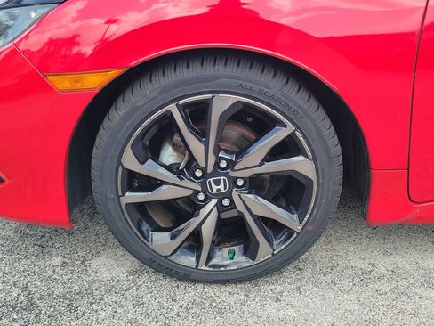 Used 2020 Honda Civic Sport image 9