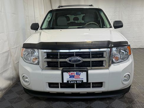 Used 2009 Ford Escape XLT AWD/4WD image 2
