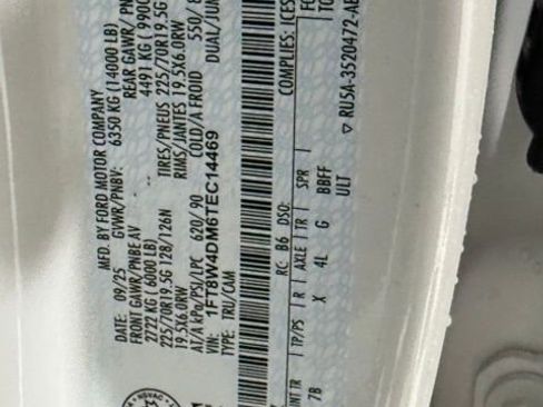 Used 2026 Ford F450 Platinum w/ FX4 Off-Road Package image 47