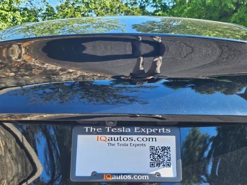 Used 2023 Tesla Model Y Long Range AWD/4WD image 25