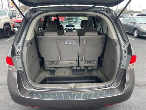 Used 2016 Honda Odyssey SE image 6