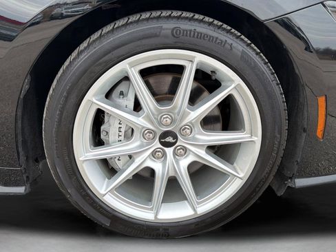 Used 2024 Ford Mustang GT Premium RWD image 9
