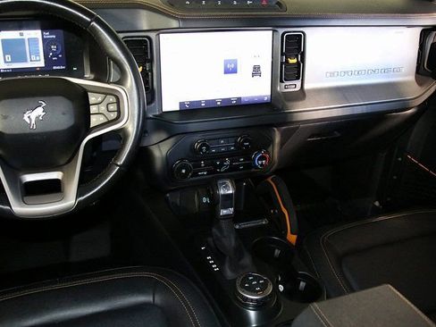 Used 2024 Ford Bronco Badlands image 16