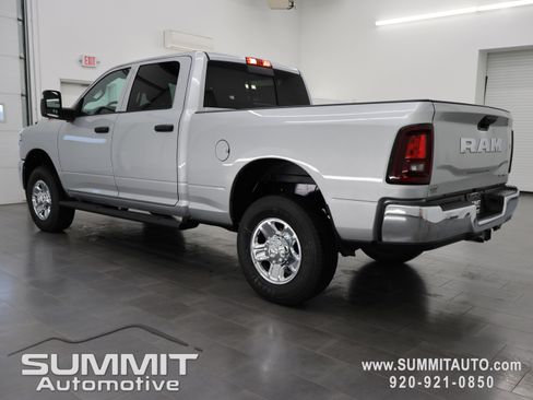 New 2026 RAM 3500 Tradesman AWD/4WD image 6