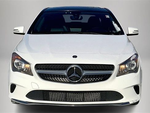 Used 2018 Mercedes-Benz CLA 250 4MATIC image 3