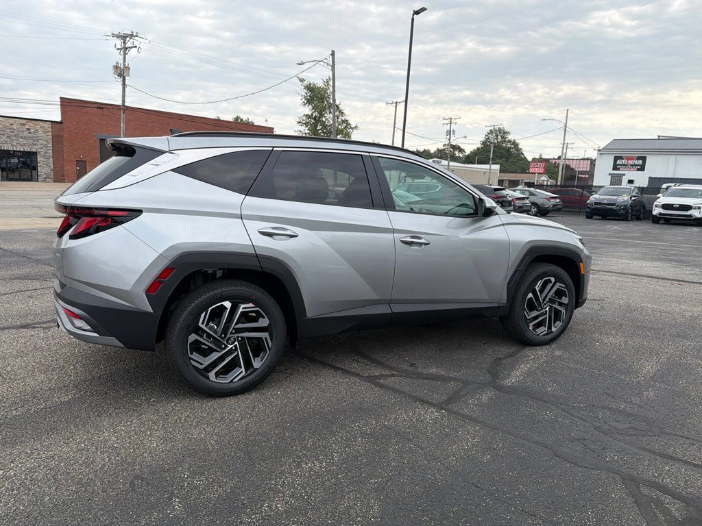 New 2026 Hyundai Tucson SEL Plus AWD/4WD image 8