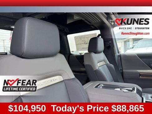 New 2025 GMC Hummer EV 2X w/ LPO, Dark Essentials Package image 51